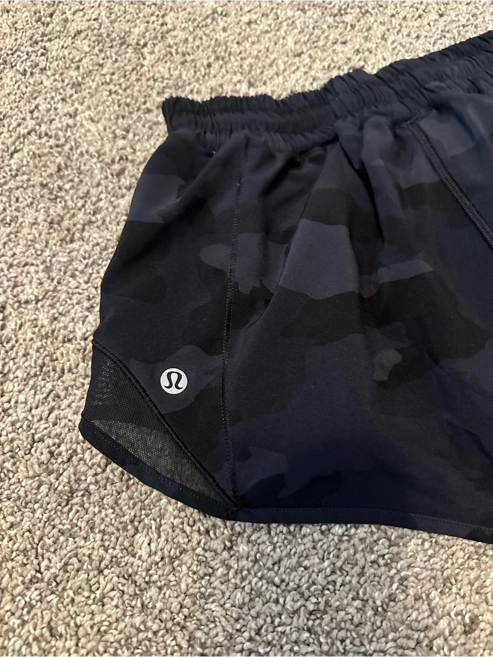 Lululemon Hotty Hot Short
